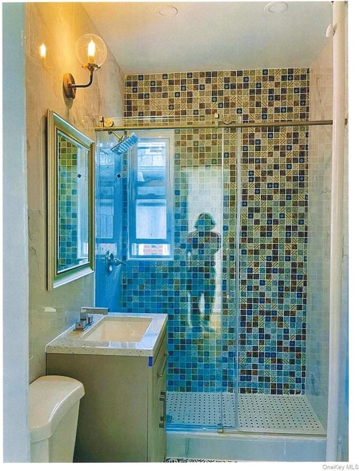 2425 97th St - Photo 4 of 5