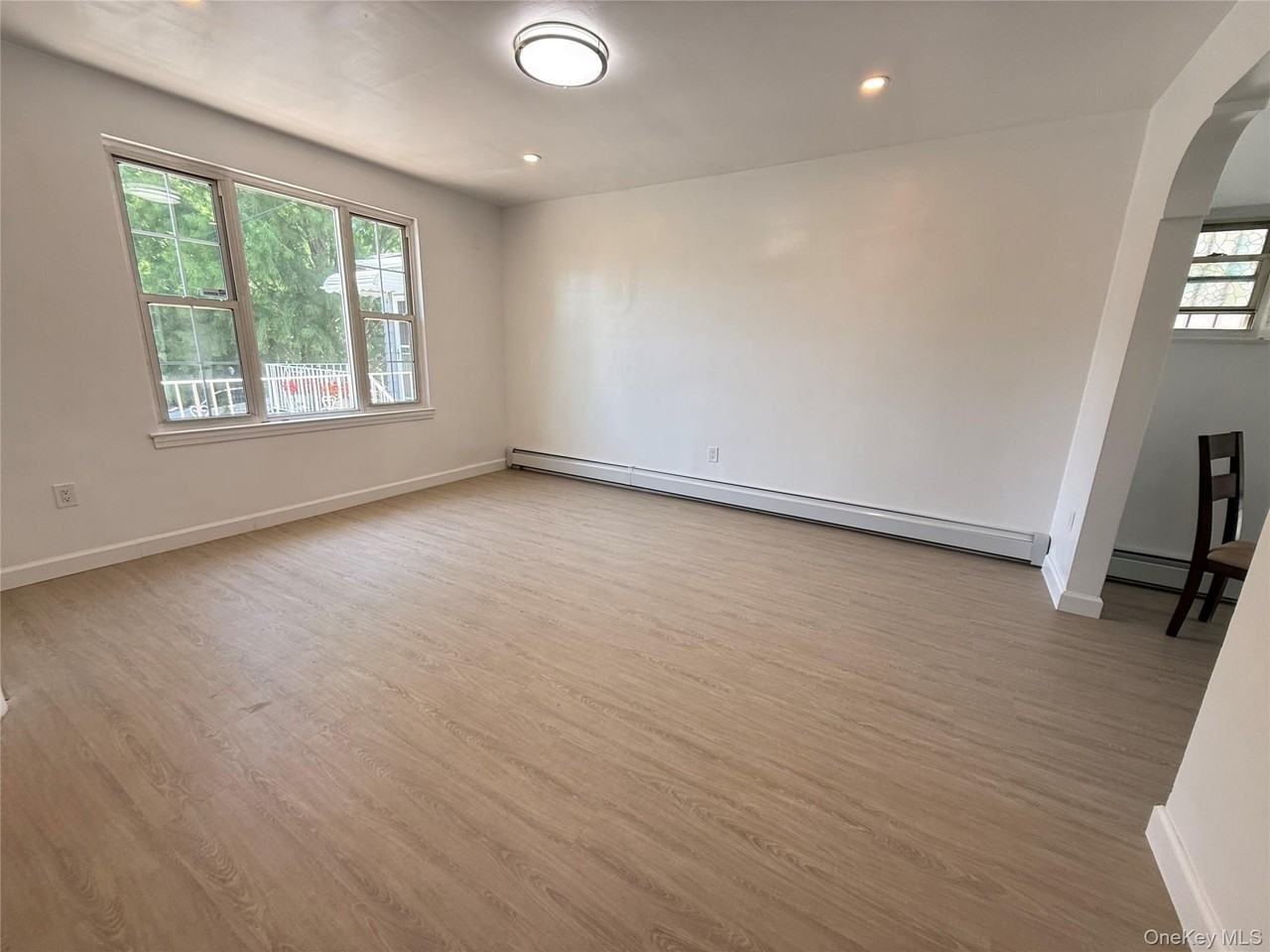 5174 72nd Pl - Photo 3 of 16