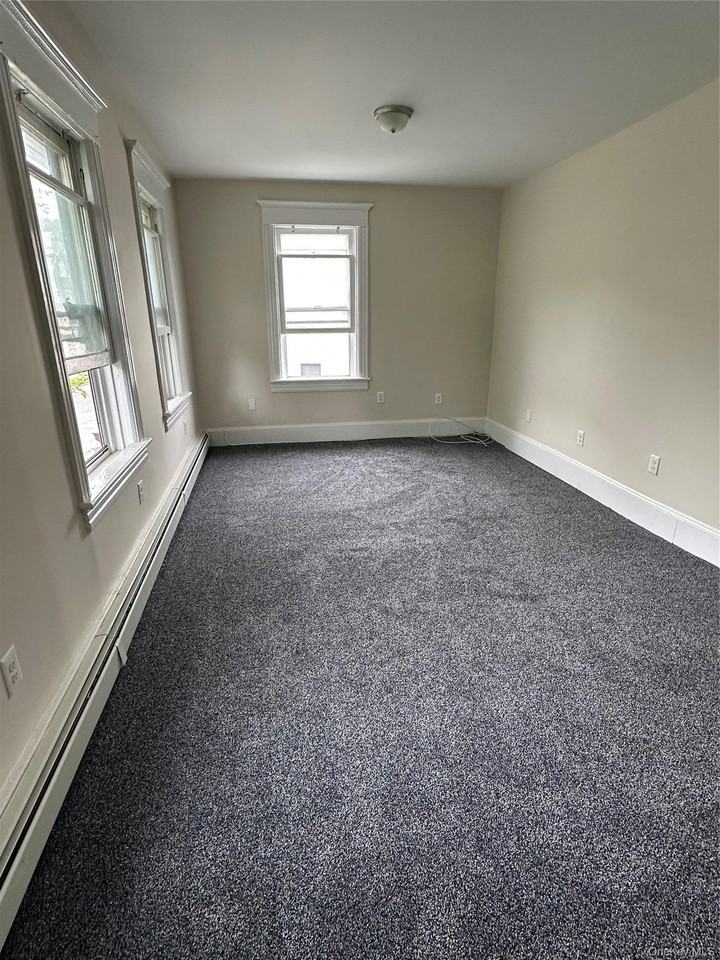 19 Wheeler Ave - Photo 5 of 17