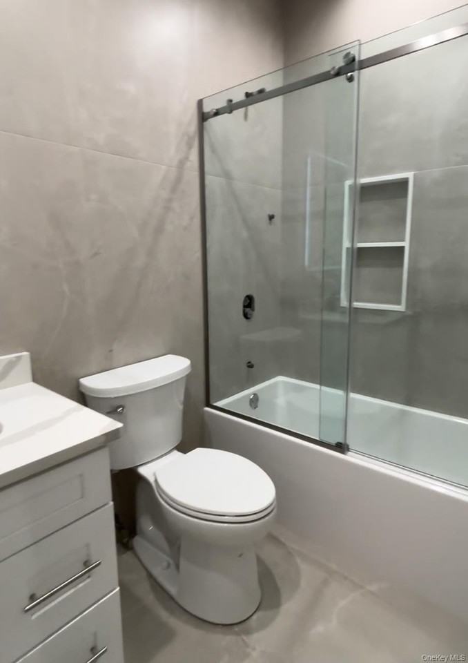 163 Harrison Ave #A - Photo 6 of 14