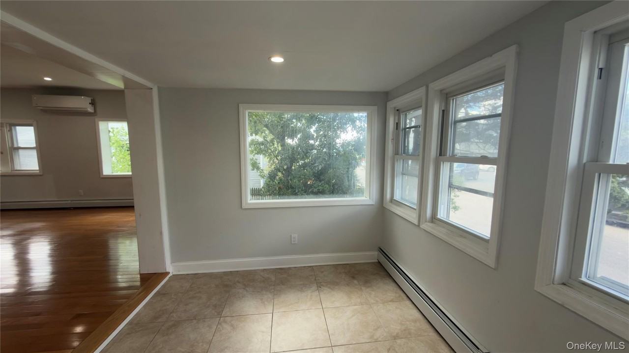 10 Greenwich Ave #1 - Photo 7 of 21