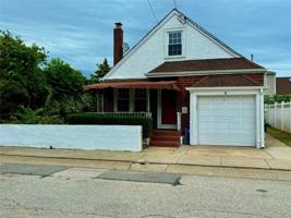 featured image of 76 Clayton Ave