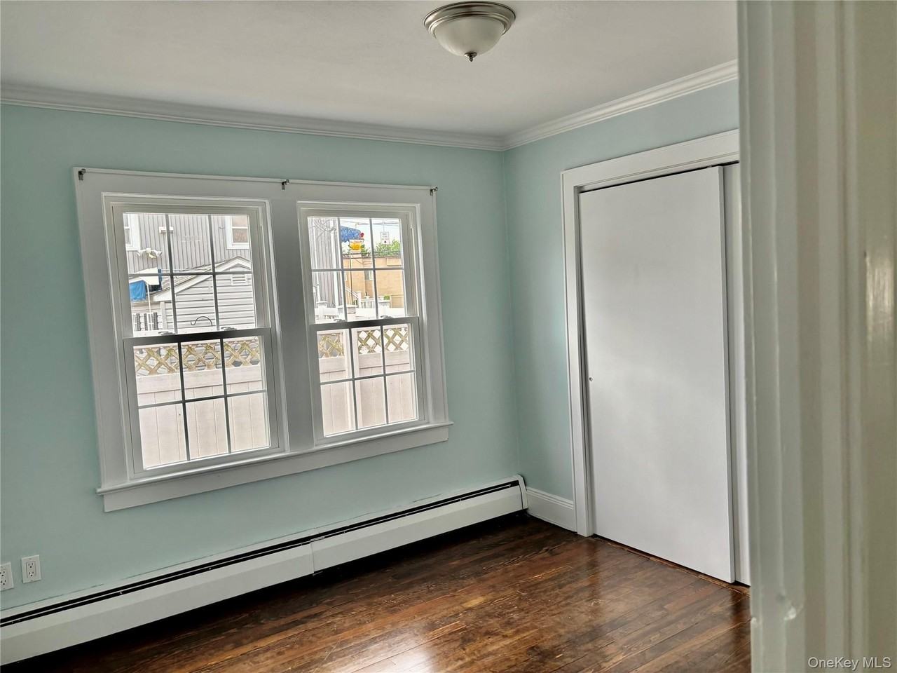 76 Clayton Ave - Photo 2 of 10