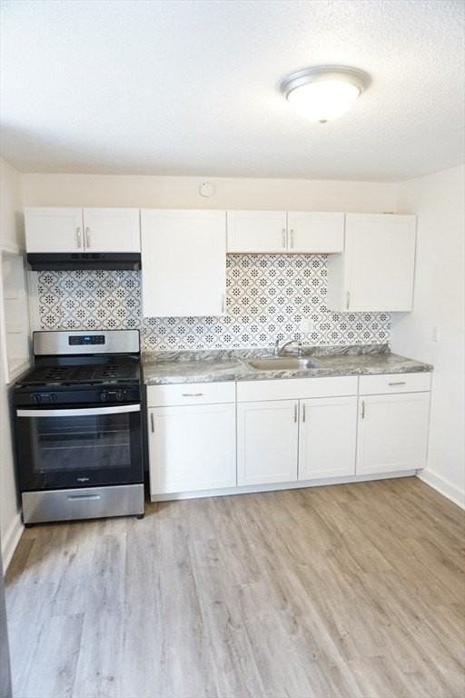 7 Floyd St #2ndFL - Photo 2 of 21