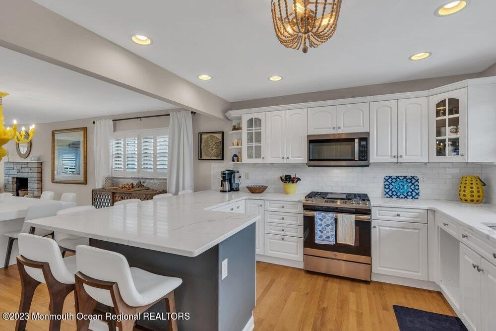 10 York Ave - Photo 5 of 21