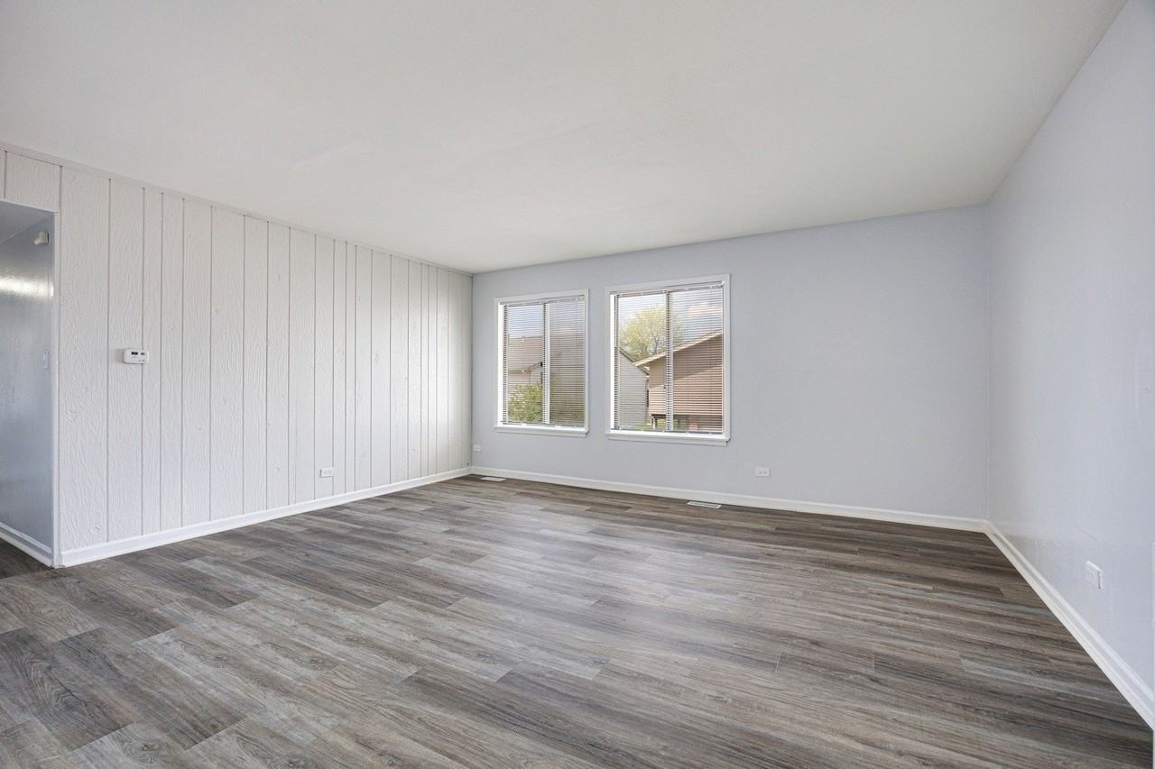 7557 Bristol Ln #1 - Photo 3 of 15