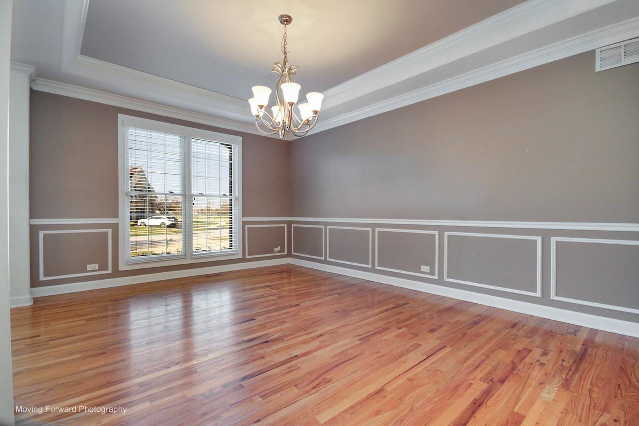24833 Winterberry Ln - Photo 4 of 38