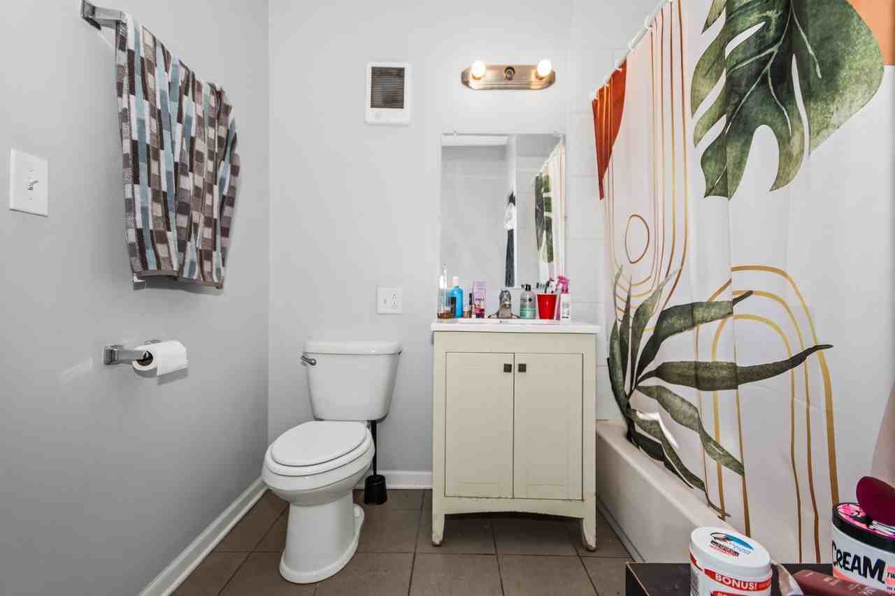 1246 W Ohio St #3 - Photo 7 of 15