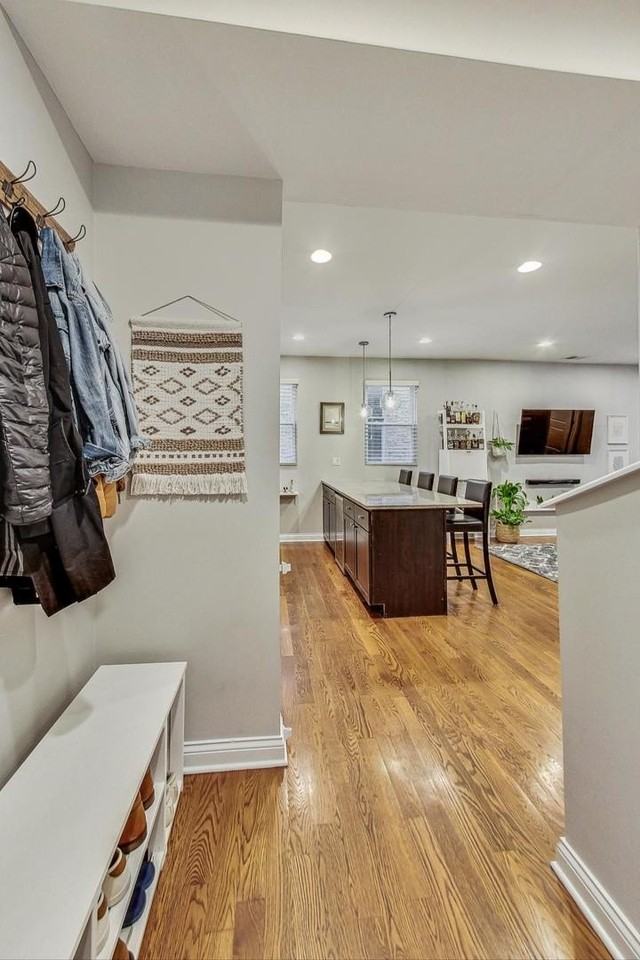 1818 W Superior St #2R - Photo 2 of 35