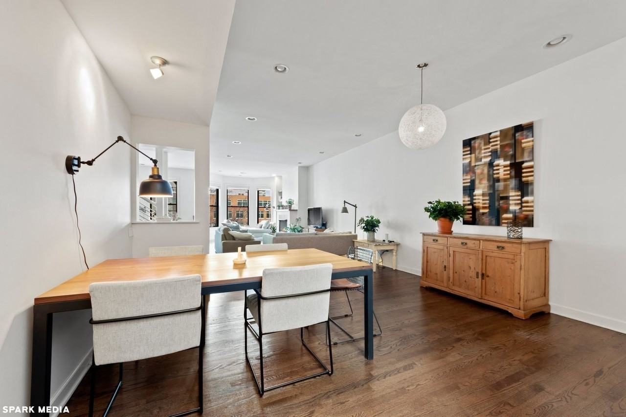 353 W Chicago Ave #4E - Photo 7 of 20