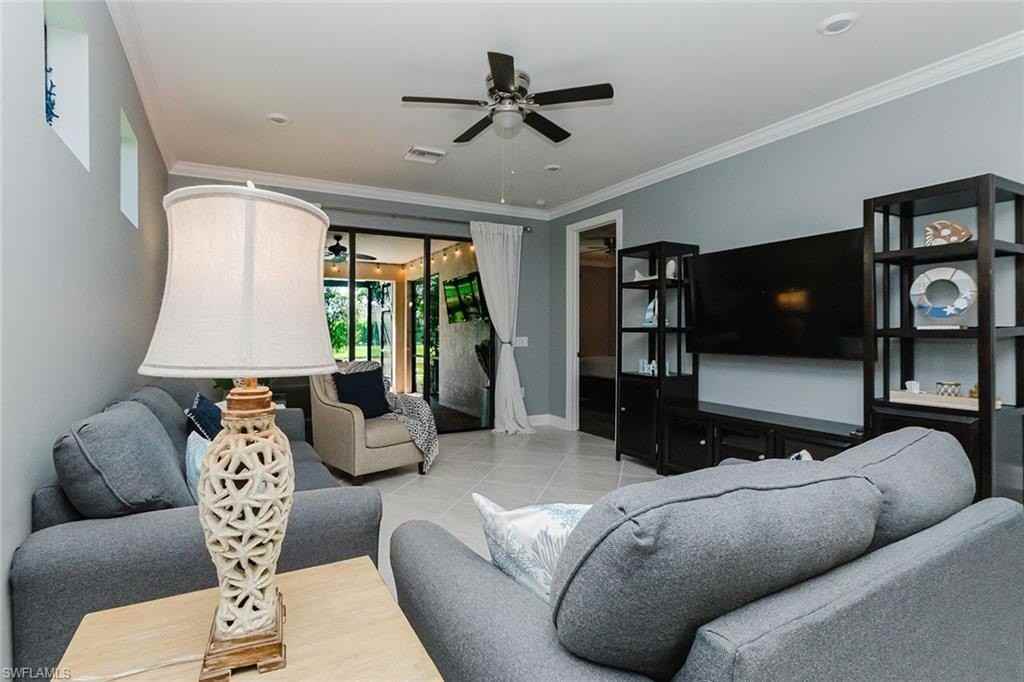 5257 Juliet Ct - Photo 4 of 50