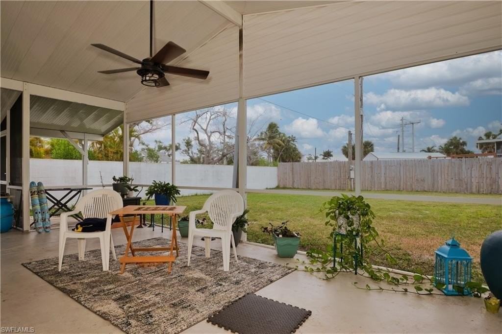 16820 Banyon Dr - Photo 2 of 12