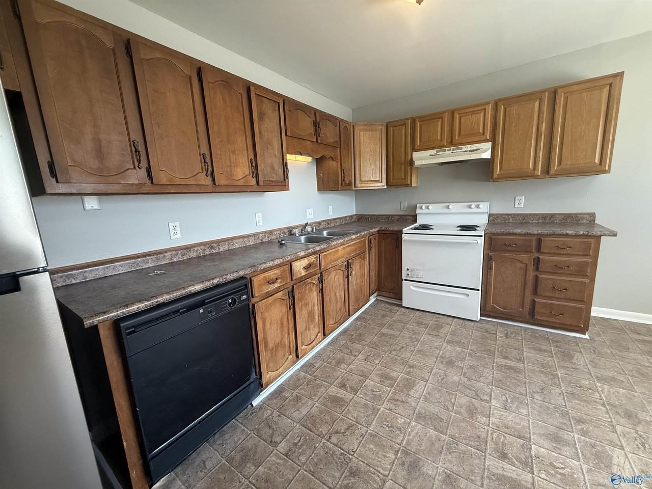 1411 Ascent Trl Nw #D - Photo 4 of 9