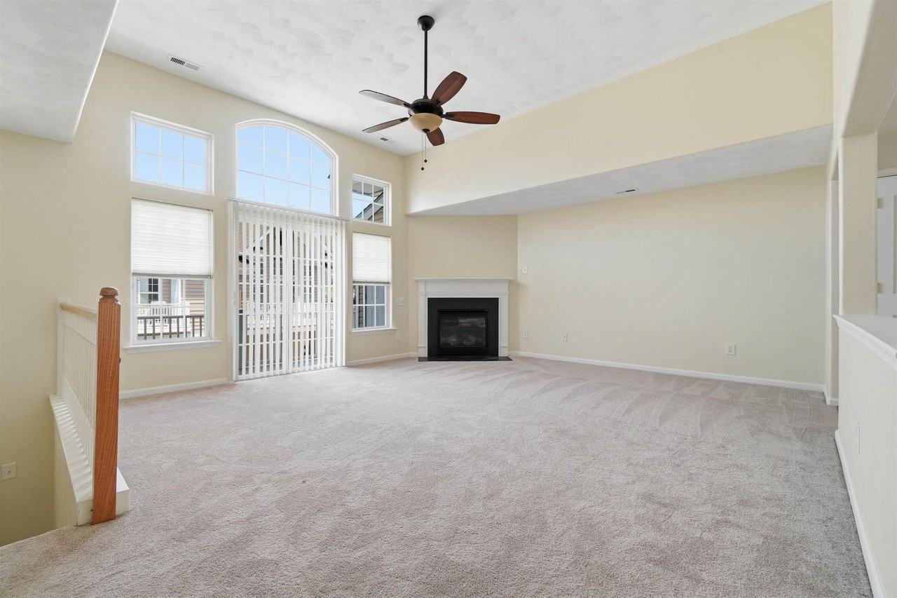 3915 Sutter St #11 - Photo 5 of 37