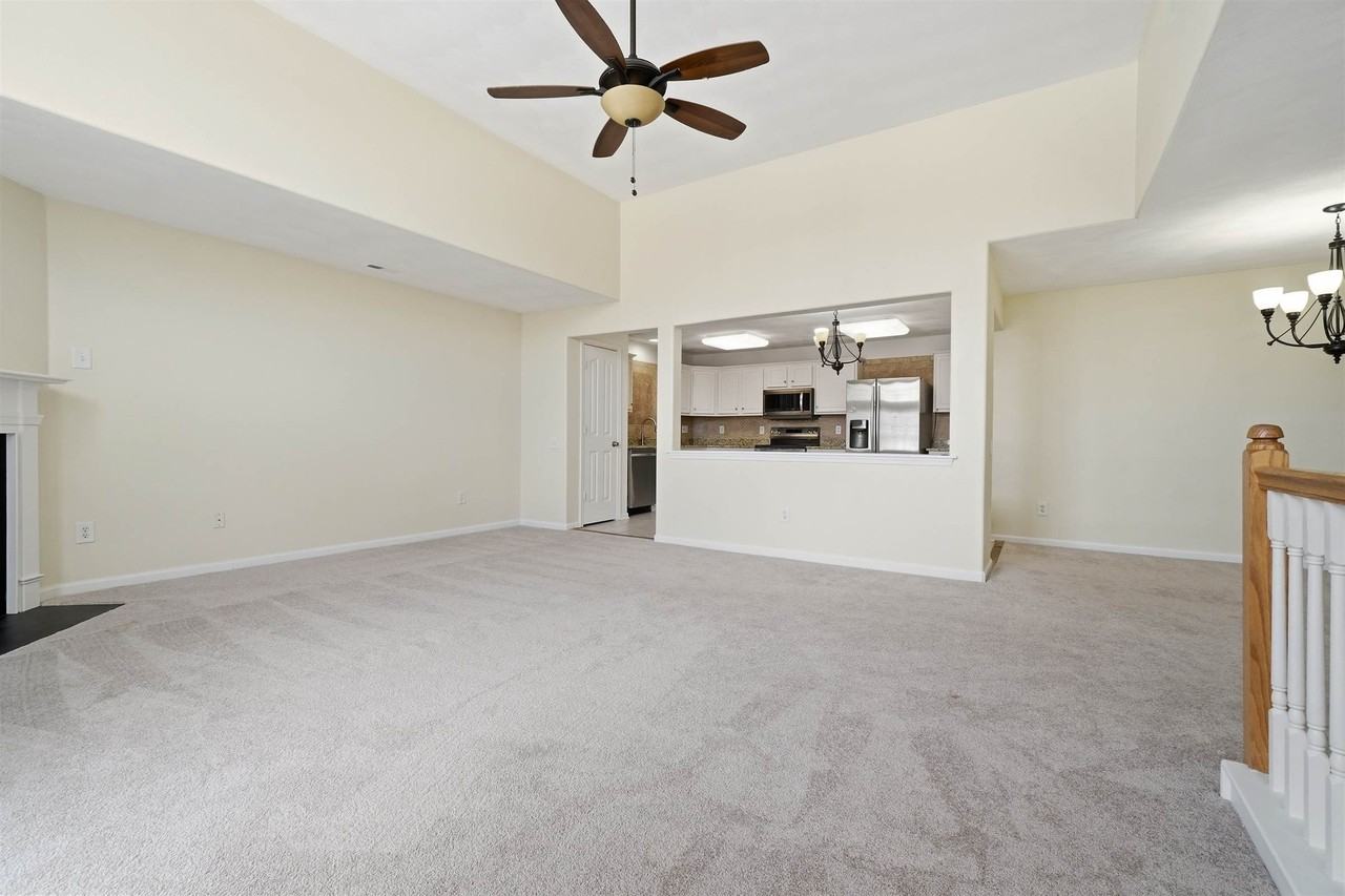 3915 Sutter St #11 - Photo 6 of 37