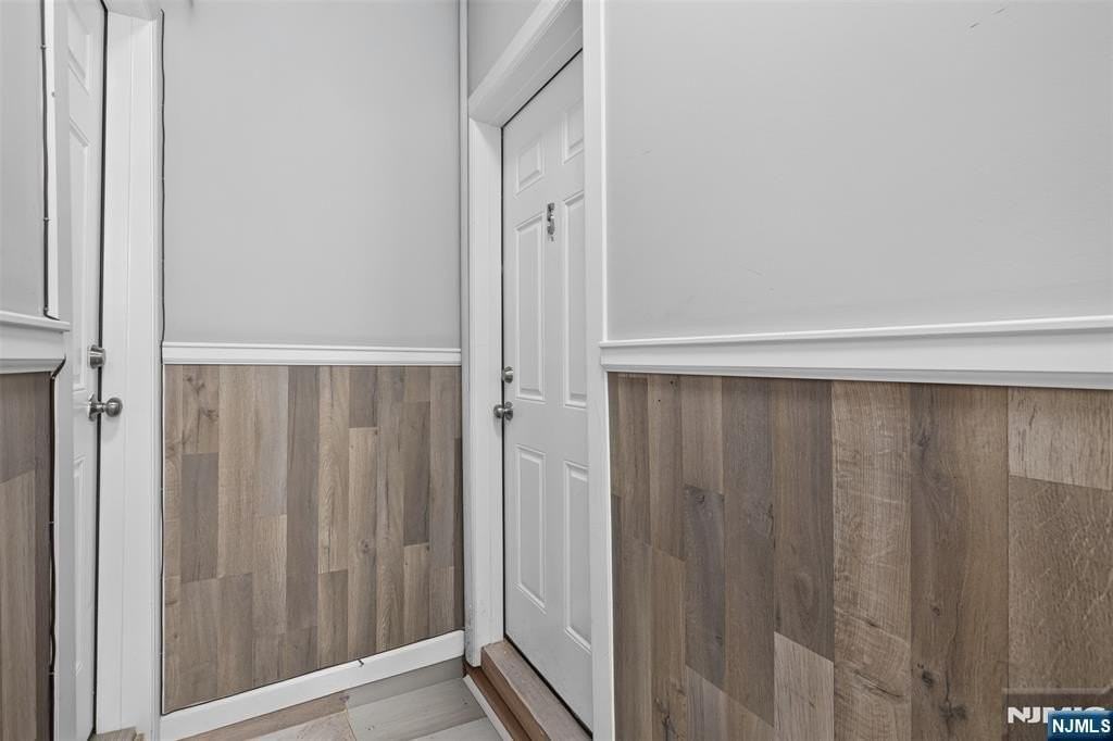 413 70th St #5 - Photo 7 of 31