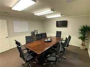 1322 Corporate Square Dr - Photo 7 of 12