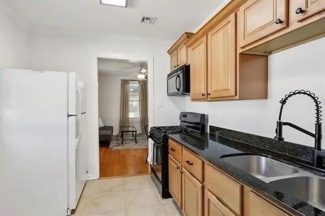 6125 General Haig St - Photo 5 of 8