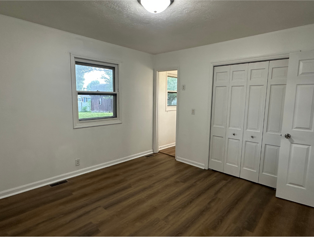 5663 E Karlsway Dr - Photo 7 of 14
