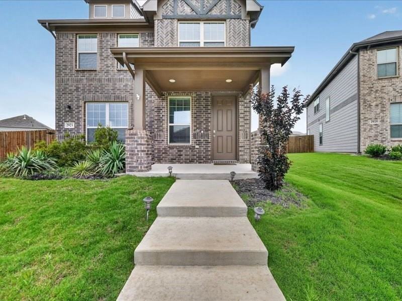 2921 Dixondale Dr - Photo 2 of 39