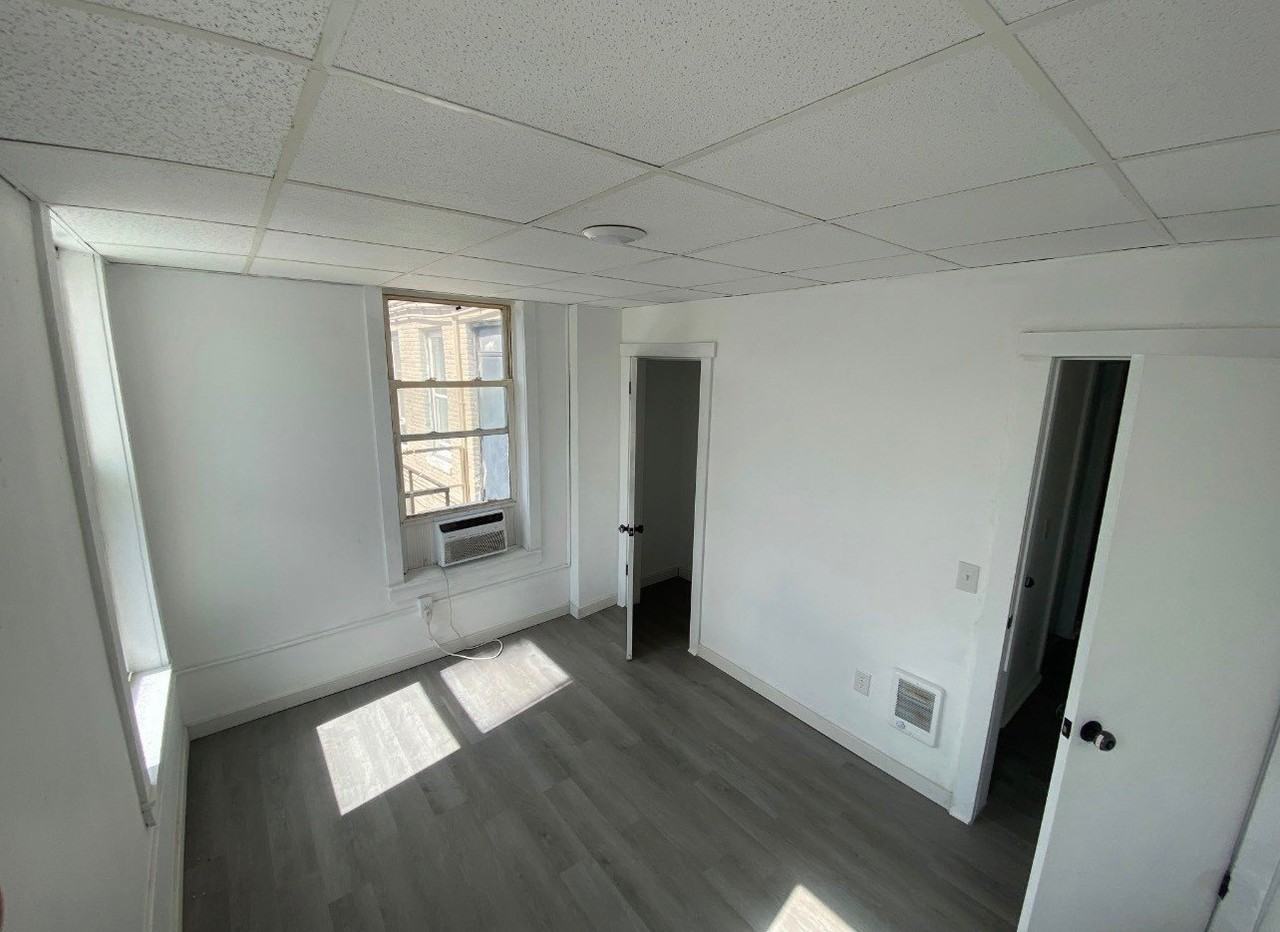 43 N Broad St ## 45 - Photo 3 of 4