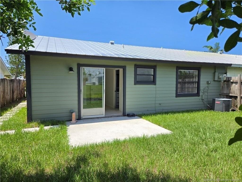 4508 Se Salvatori Rd - Photo 4 of 28