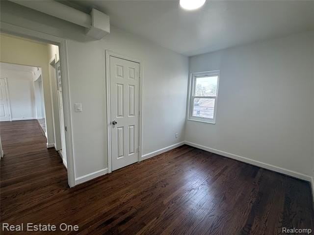 24720 Michigan Ave - Photo 4 of 11