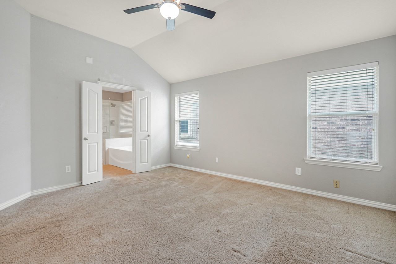 6528 Sierra Madre Dr - Photo 5 of 14