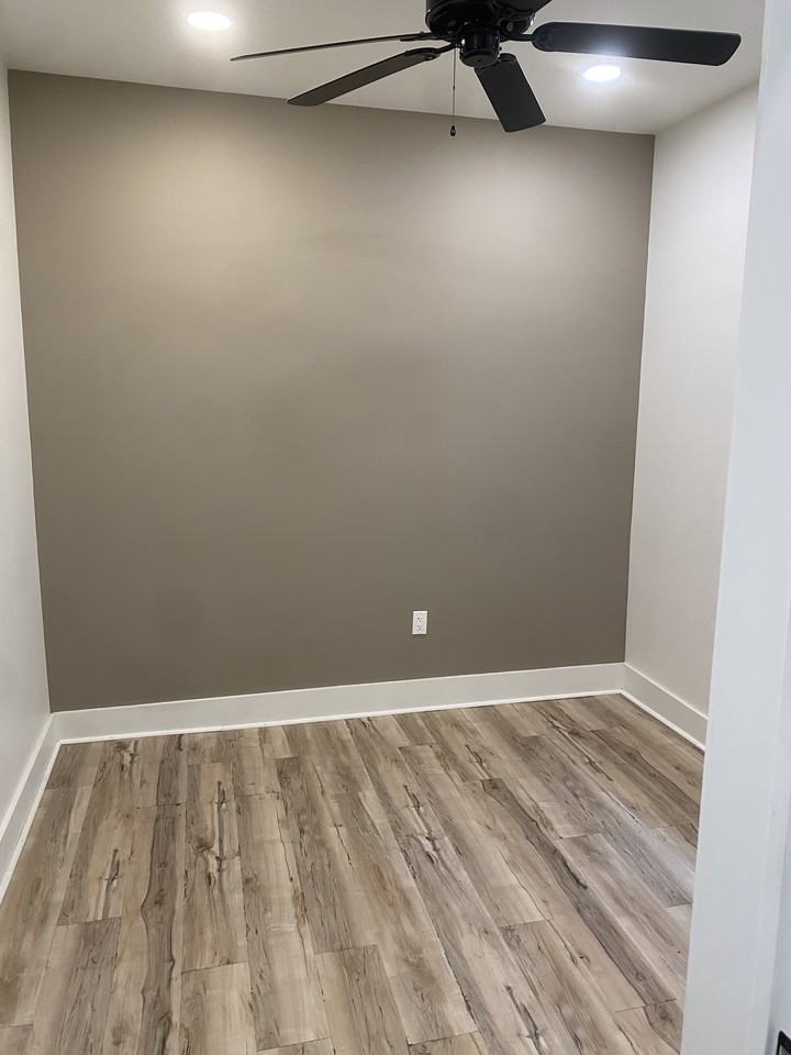 11 E Walnut St #1 - Photo 4 of 14