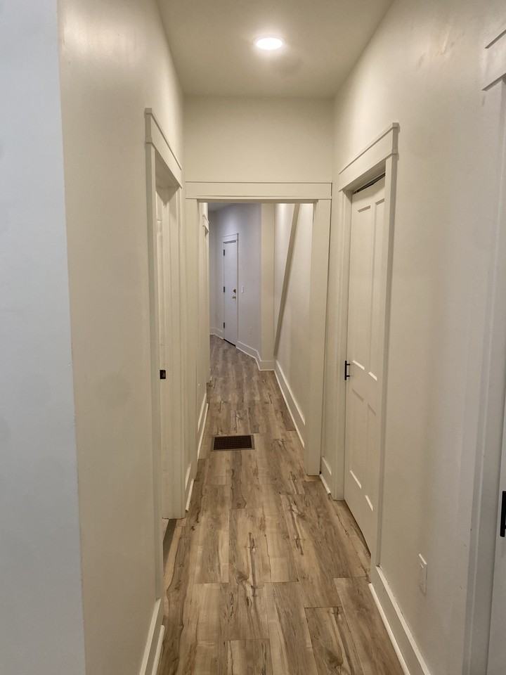 11 E Walnut St #1 - Photo 5 of 14
