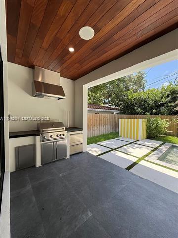 50 Ne 49th St - Photo 2 of 34