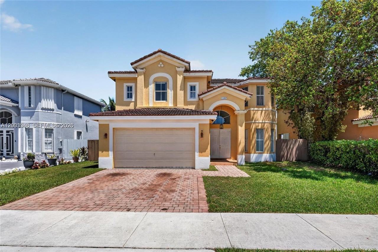 11070 Sw 243rd Ln - Photo 3 of 49
