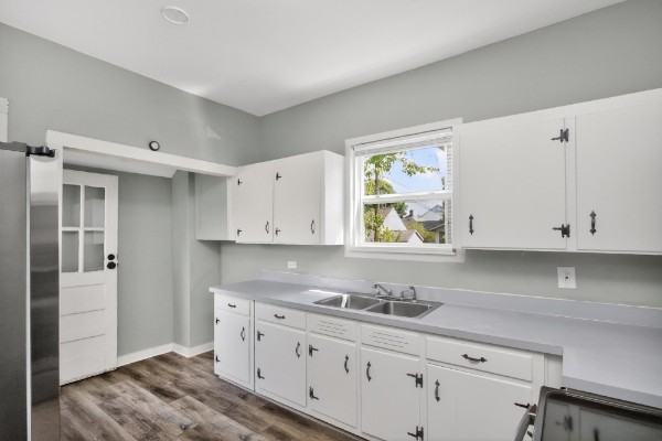 903 Berry St - Photo 3 of 16