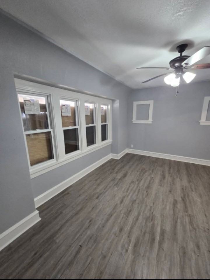 1649 N 29th St #2 - Photo 3 of 8