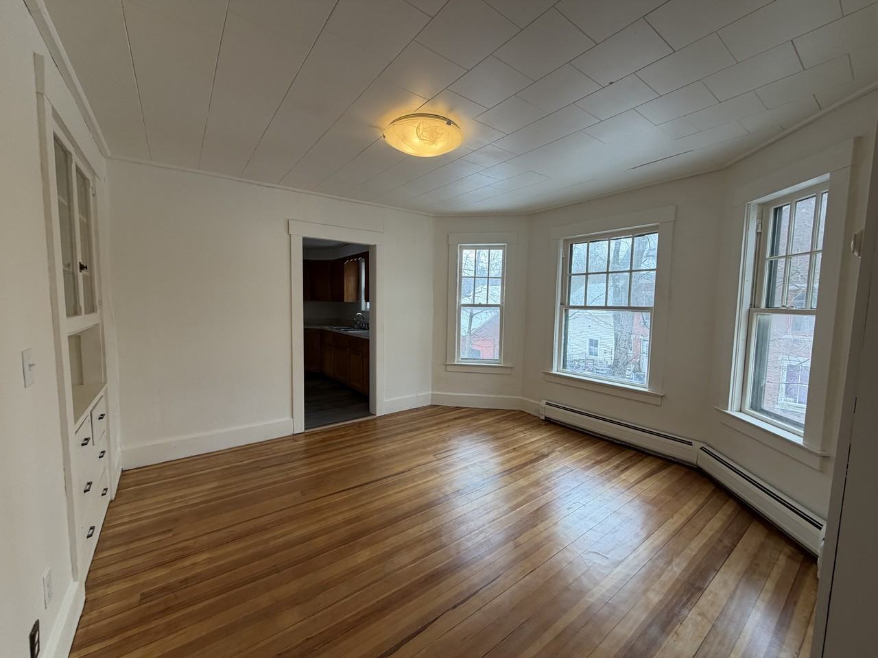78 Central Street. Brattleboro Vermont - Photo 3 of 14