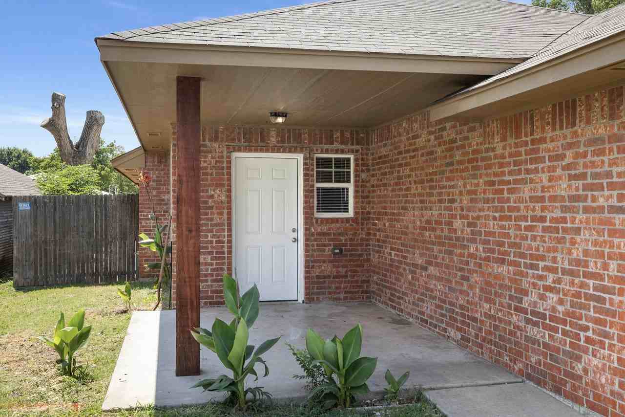 118 S L Ave - Photo 7 of 26