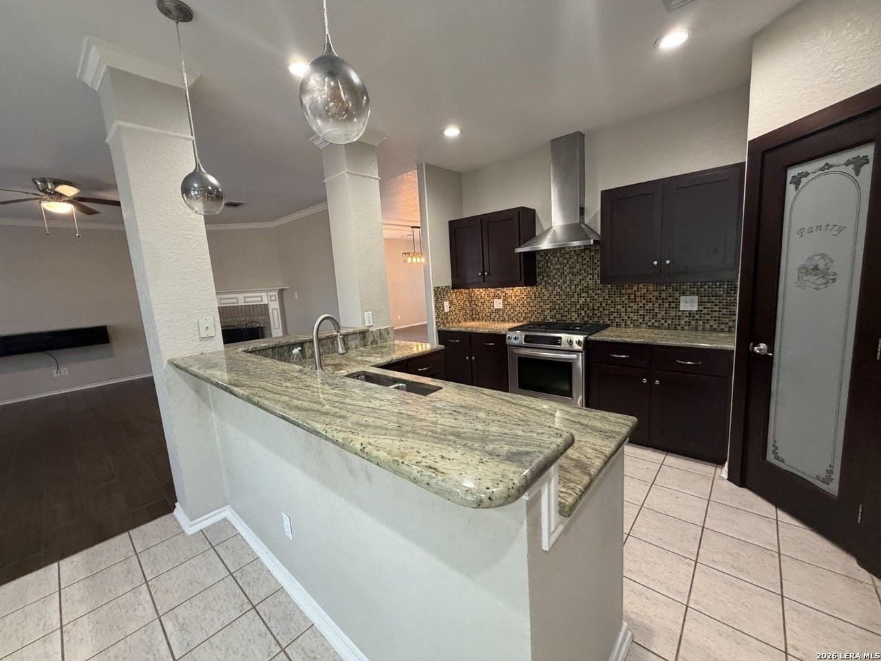 13003 Legend Cave Dr - Photo 5 of 24