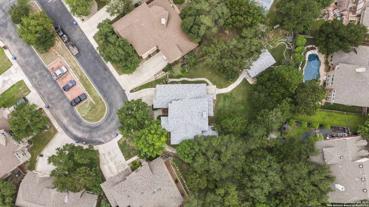 2607 Caravan Cir - Photo 5 of 50