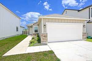 featured image of 2943 Angelou St