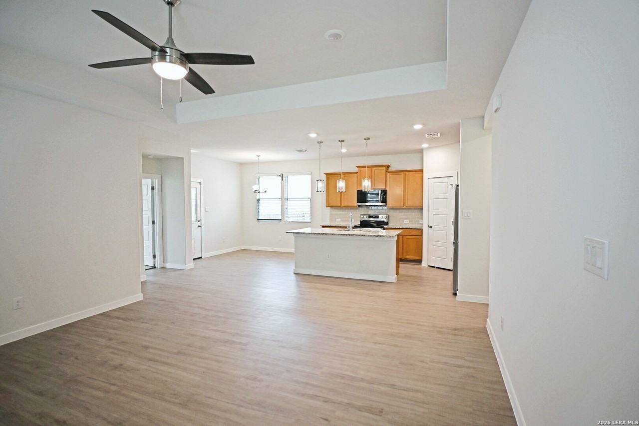 2943 Angelou St - Photo 3 of 24