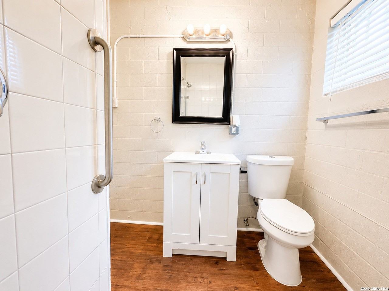 1536 W Hollywood Ave #1536 - Photo 6 of 14