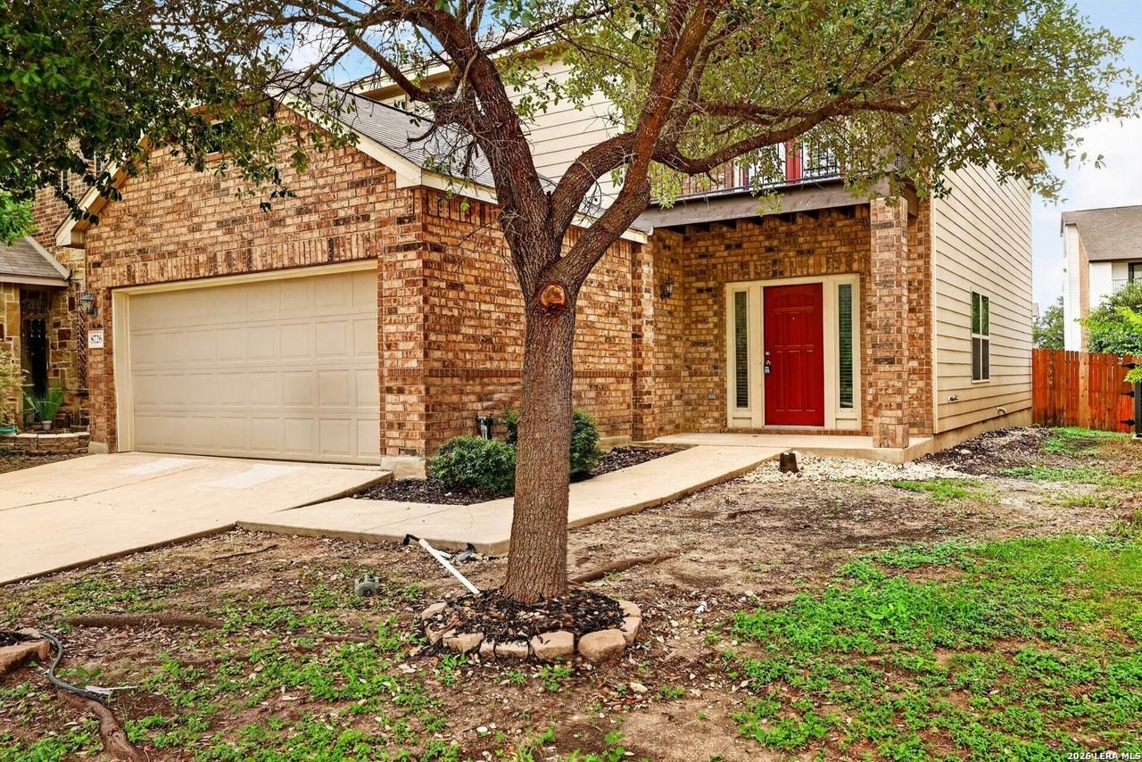 8726 Atwater Crk - Photo 2 of 43
