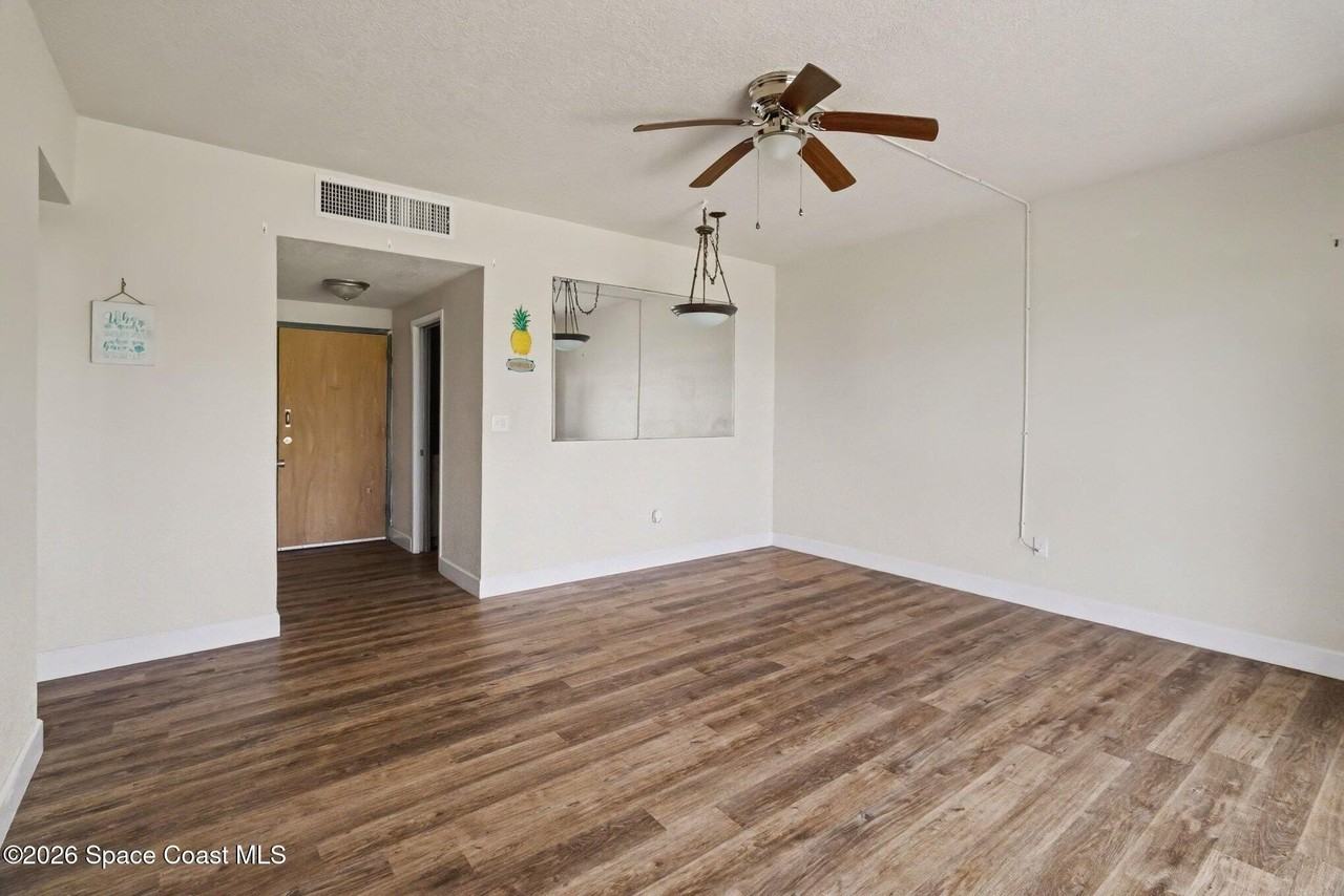 55 Sea Park Blvd #606 - Photo 4 of 14