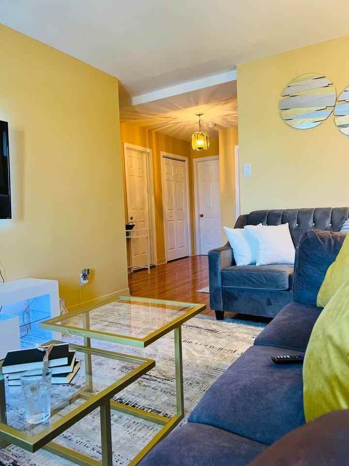 8560 Avenue Champagneur #7 - Photo 5 of 11
