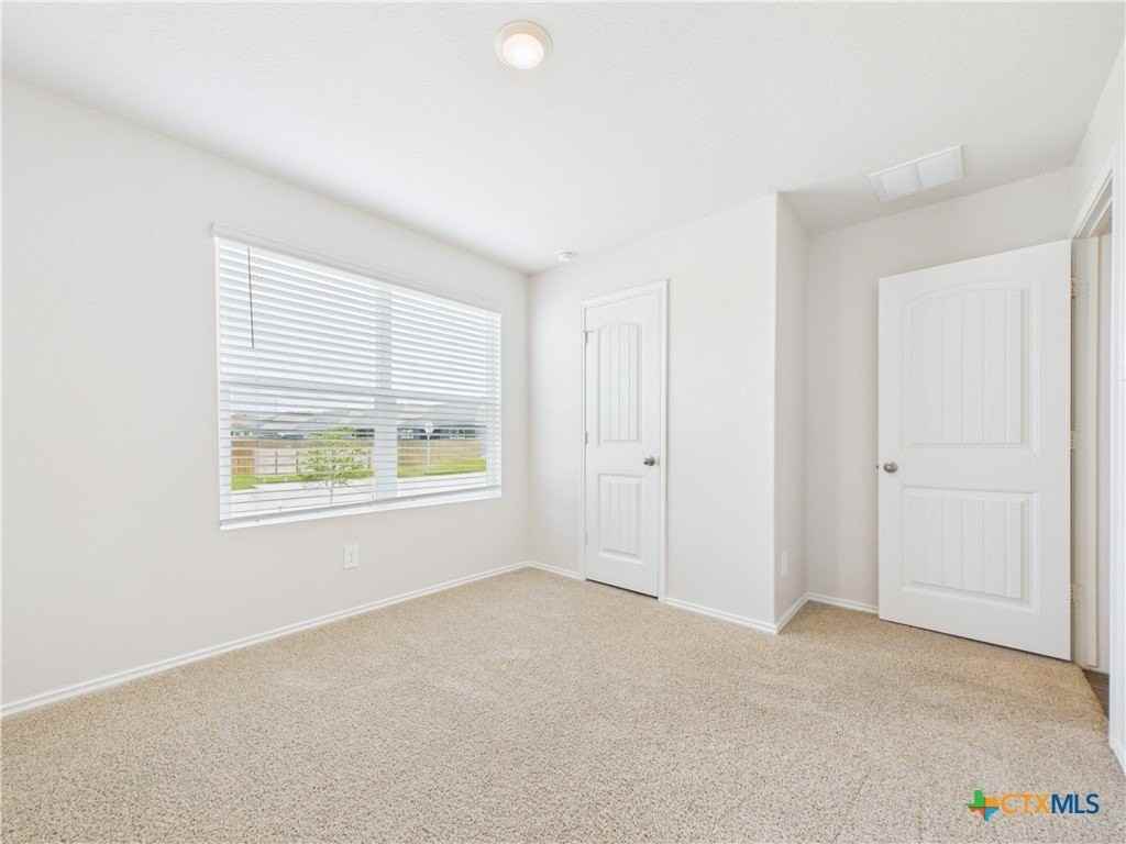 1012 Betsy Dr - Photo 3 of 27