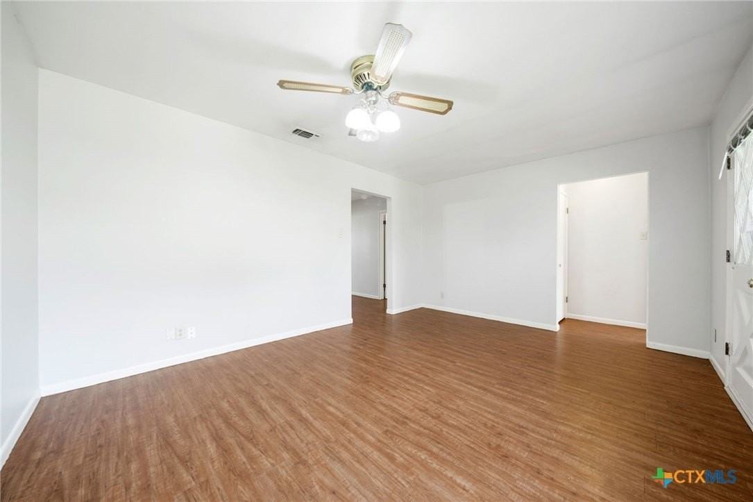 130 Algarita St - Photo 6 of 20