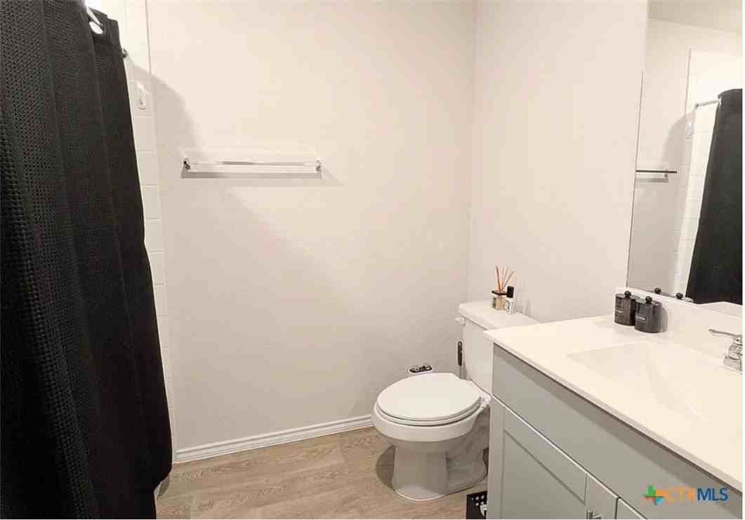 1665 Layne Loop - Photo 7 of 17
