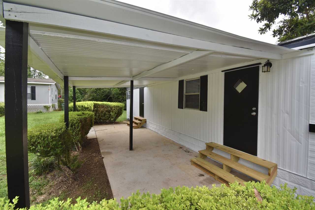 2716 Deep Forest Rd - Photo 2 of 12
