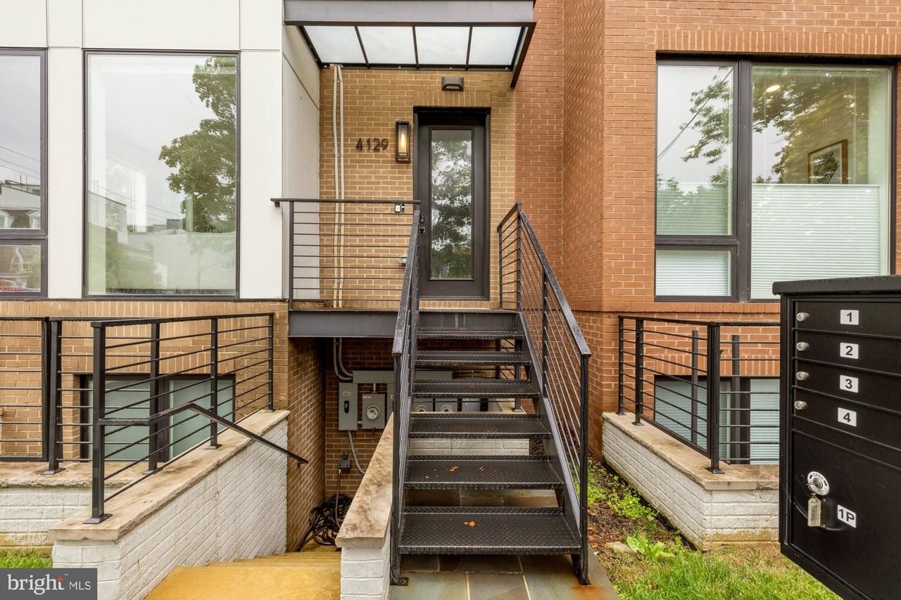 4129 8th St Nw #1 - Photo 3 of 46