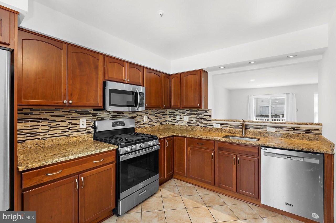 7970 Heather Mist Dr - Photo 6 of 50
